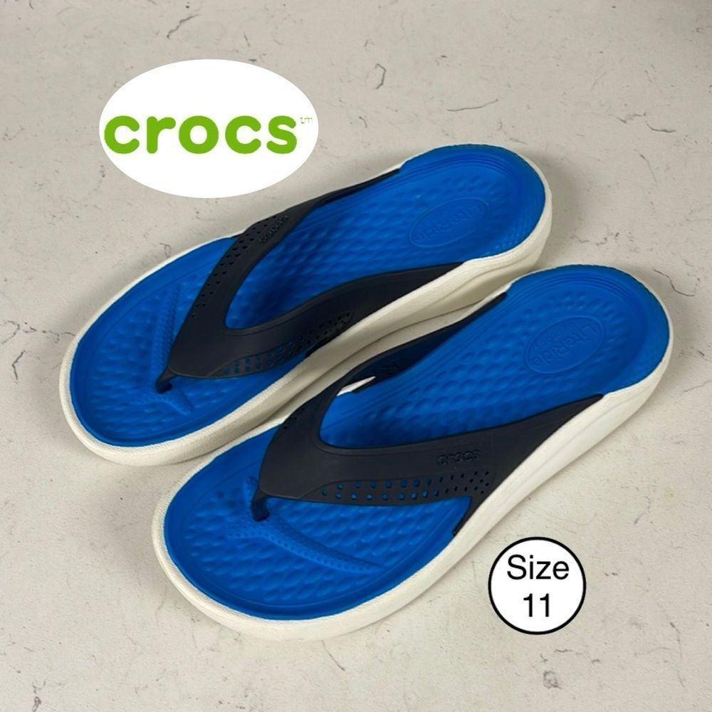 Crocs Mens 9 and Woman’s 11  Literide Flip Sandal Flip Flop Blue